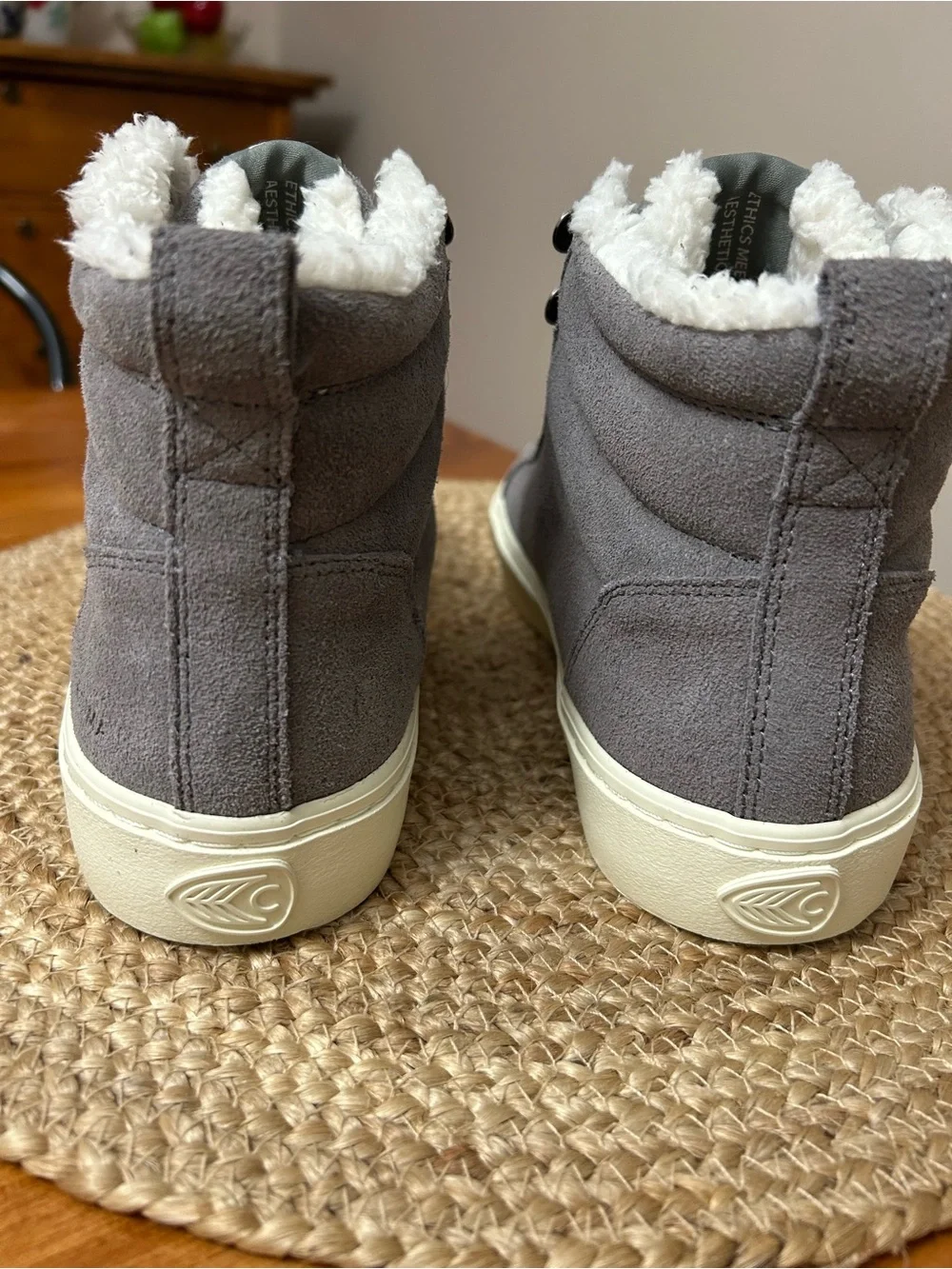 Cariuma Gray Sherpa High-Top Sneakers